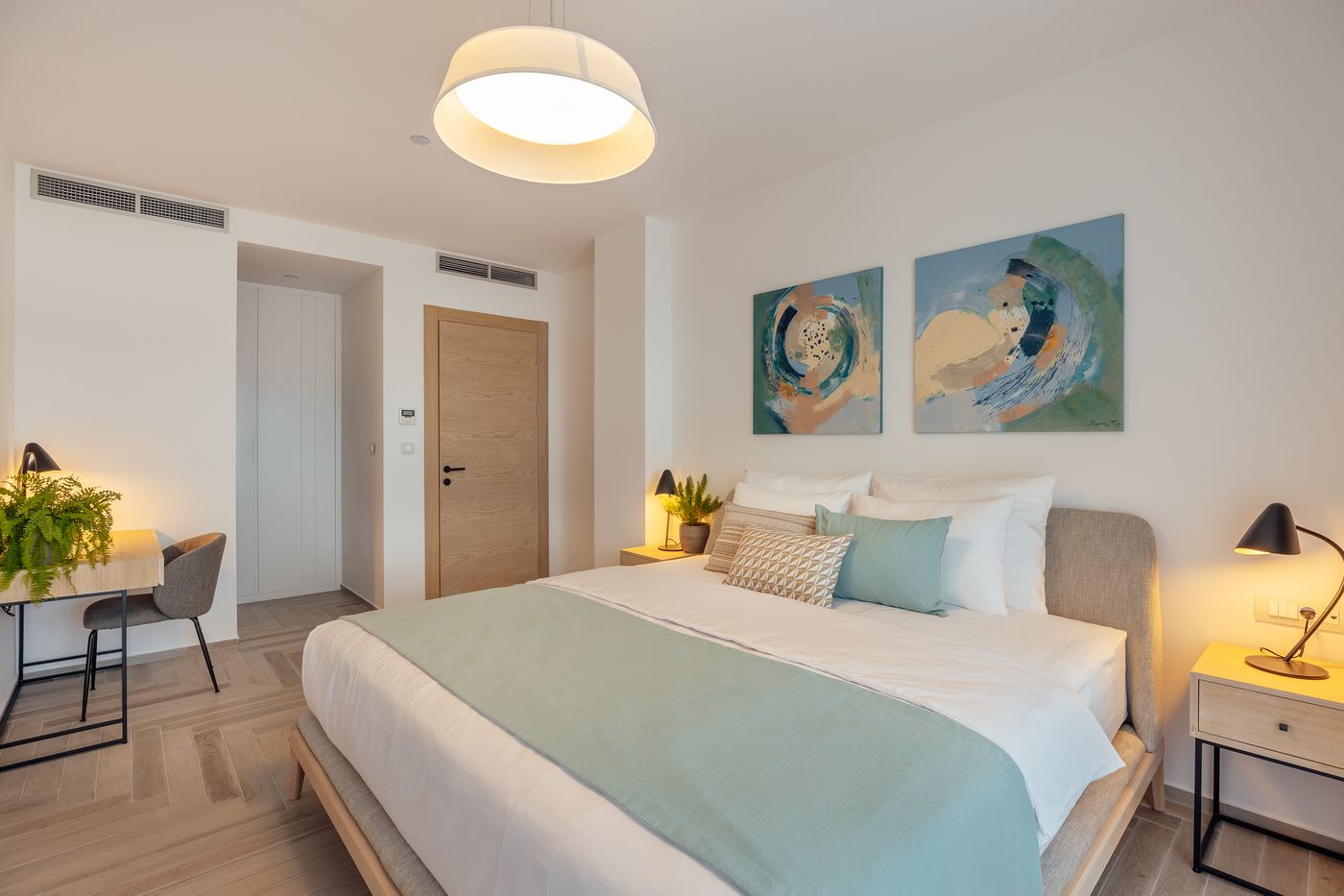 Lazure-Hotel---Marina-Room-28