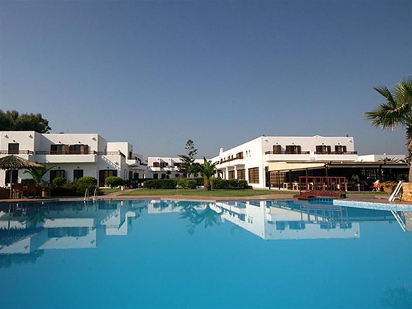 Geraniotis-Beach-General-view-5