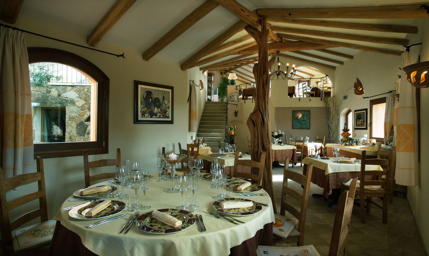Arathena-Restaurant-35
