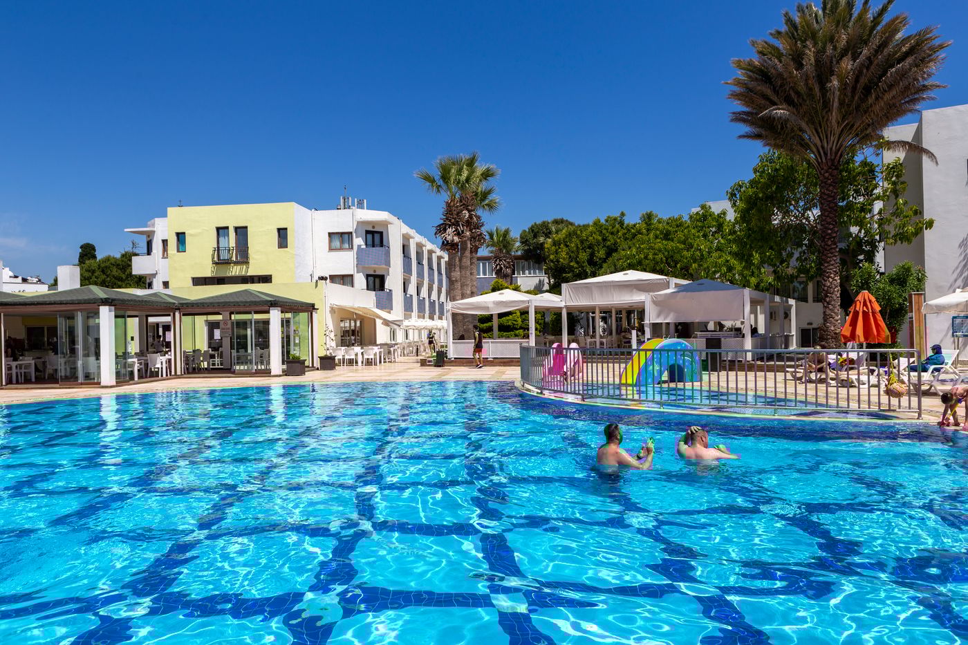 Yelken-Mandalinci-Spa---Wellness-Pool-1