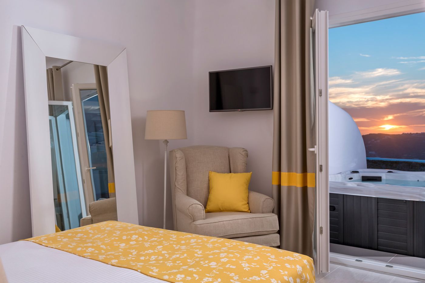 Colours-of-Mykonos-Room-11