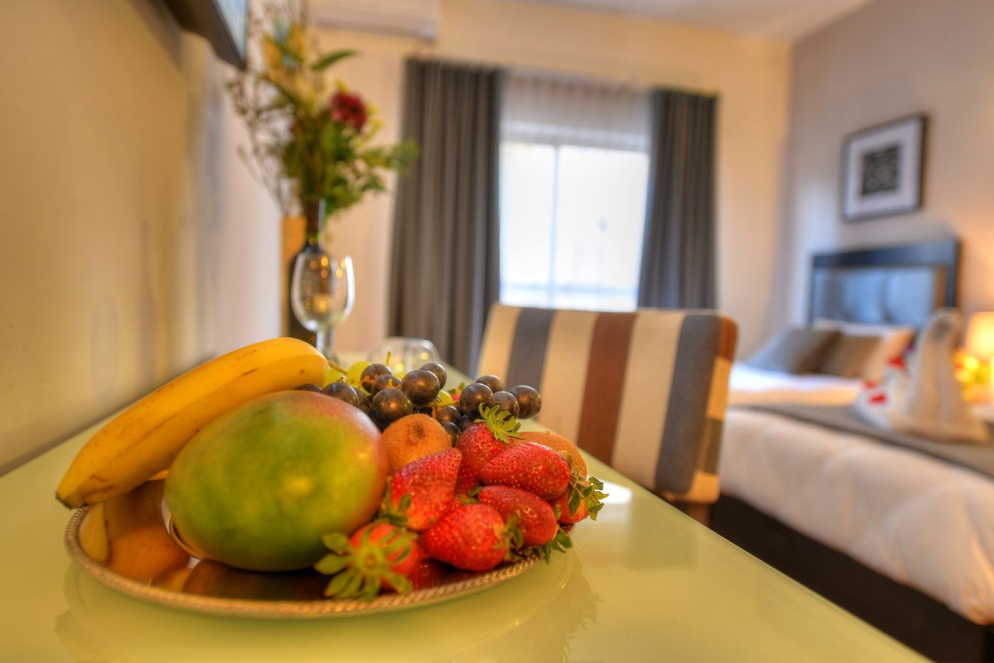 St-Julians-Bay-Hotel-Room-37