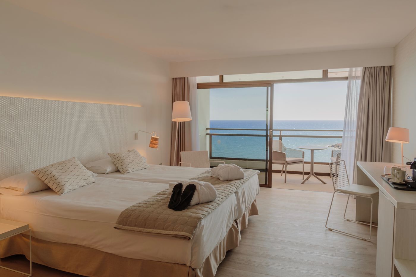 DON GREGORY by Dunas - Adults Only