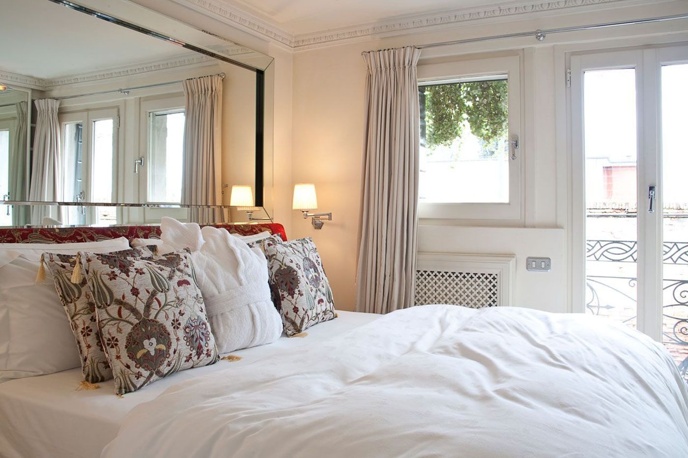 Ca--Maria-Adele-Room-31