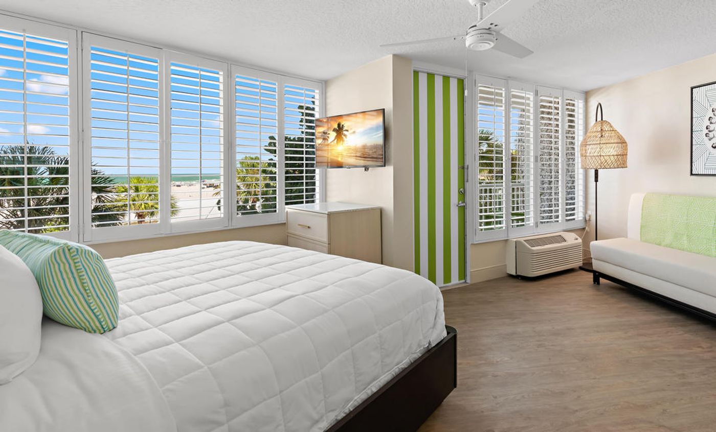 Bellwether Beach Resort