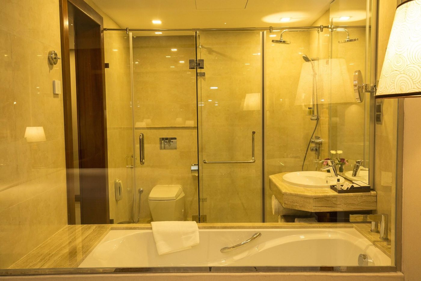 Marino-Beach-Colombo-Room-56