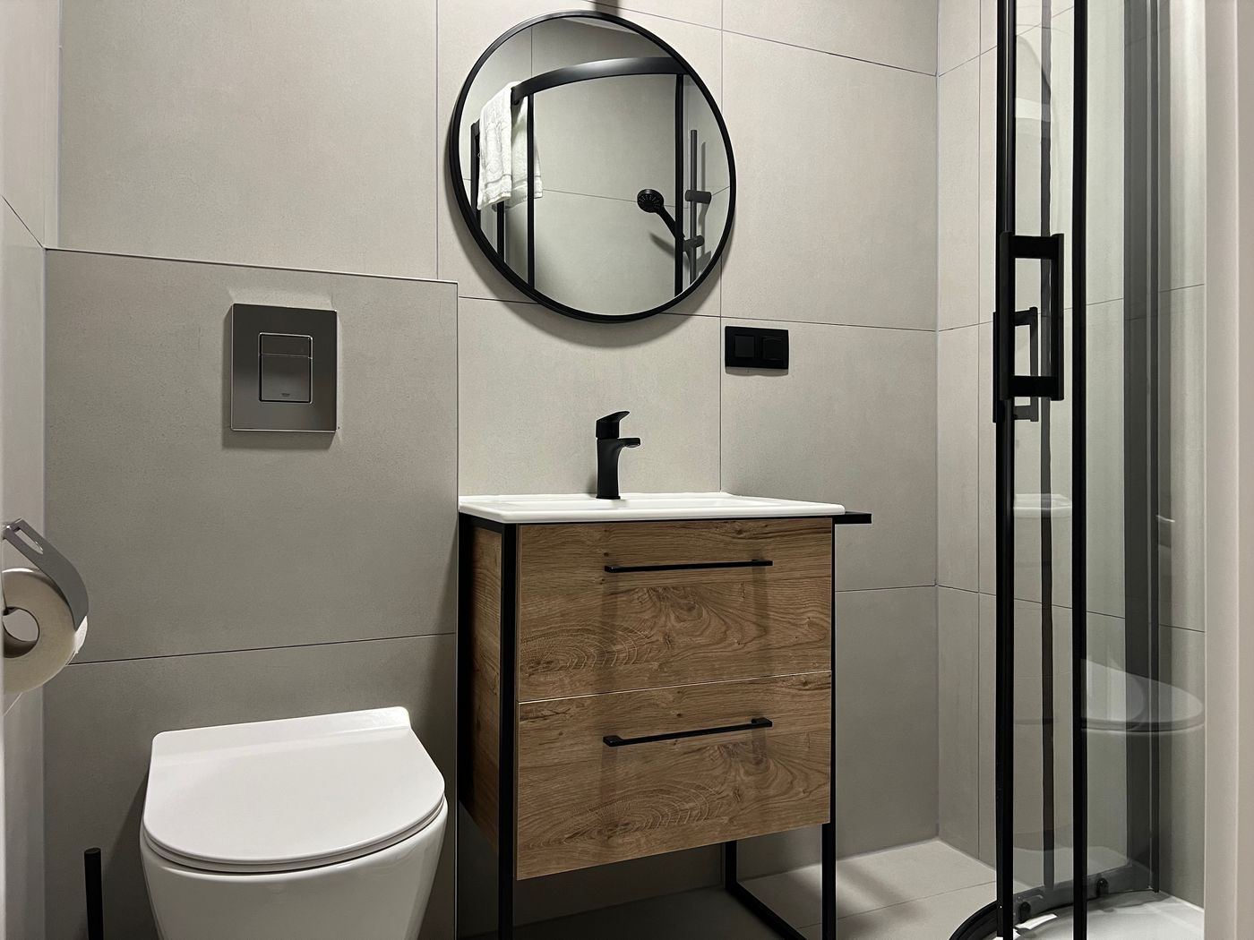 Corner-House-Residence-Room-36