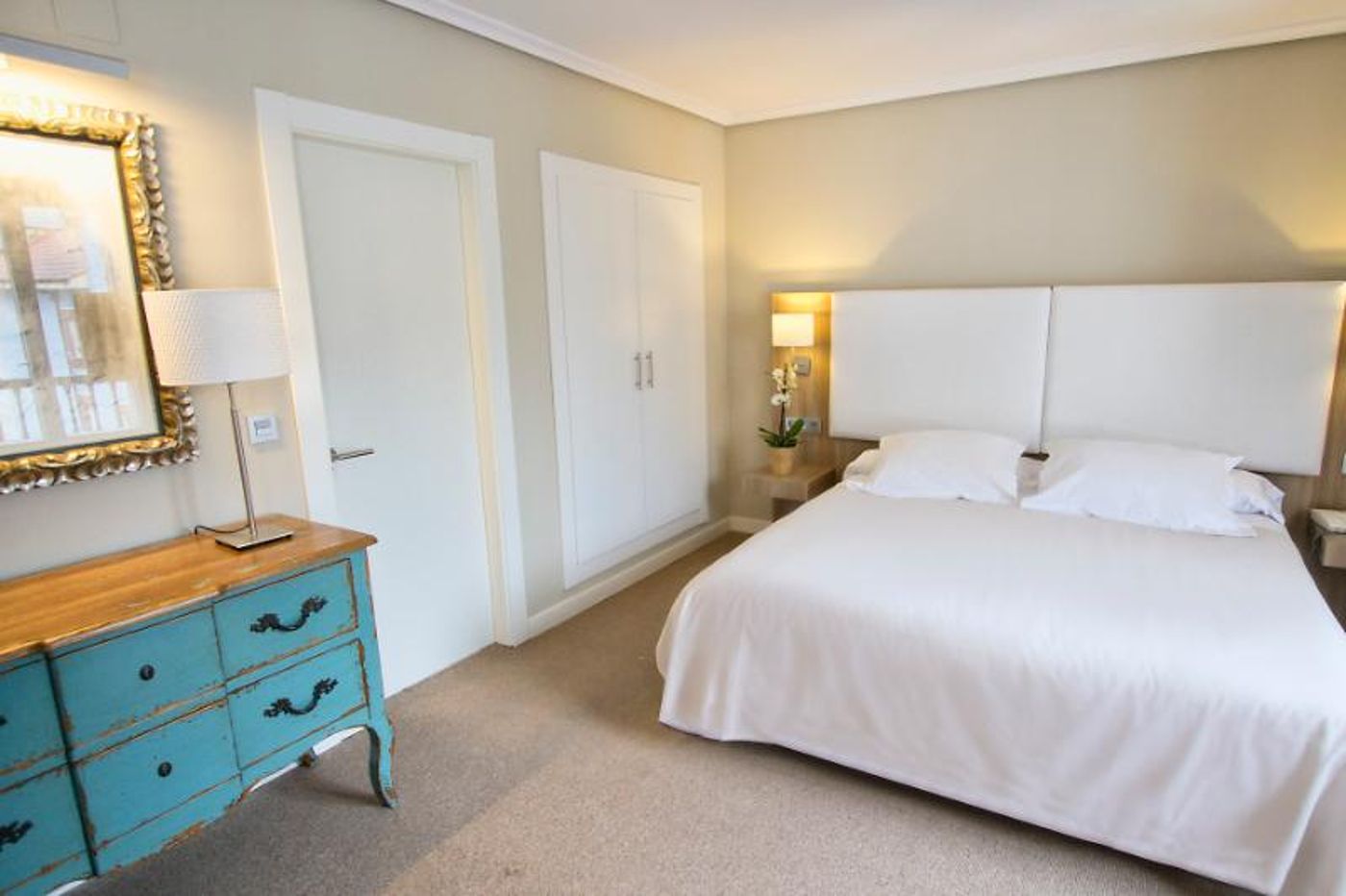 Hotel Los Lagos Nature-Spain-CANGAS DE ONIS-Room-10