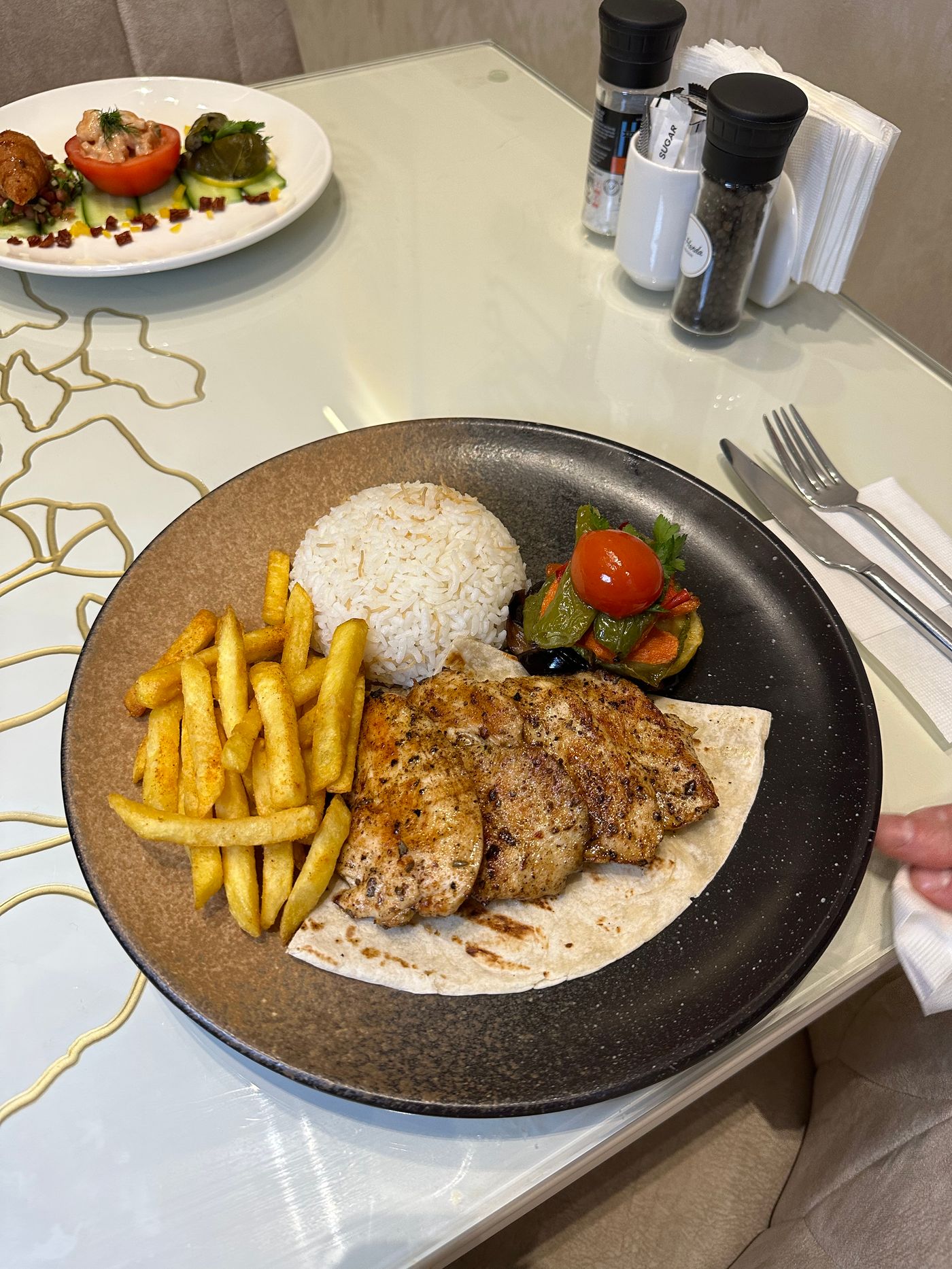 G-Han-Hotel-Restaurant-57