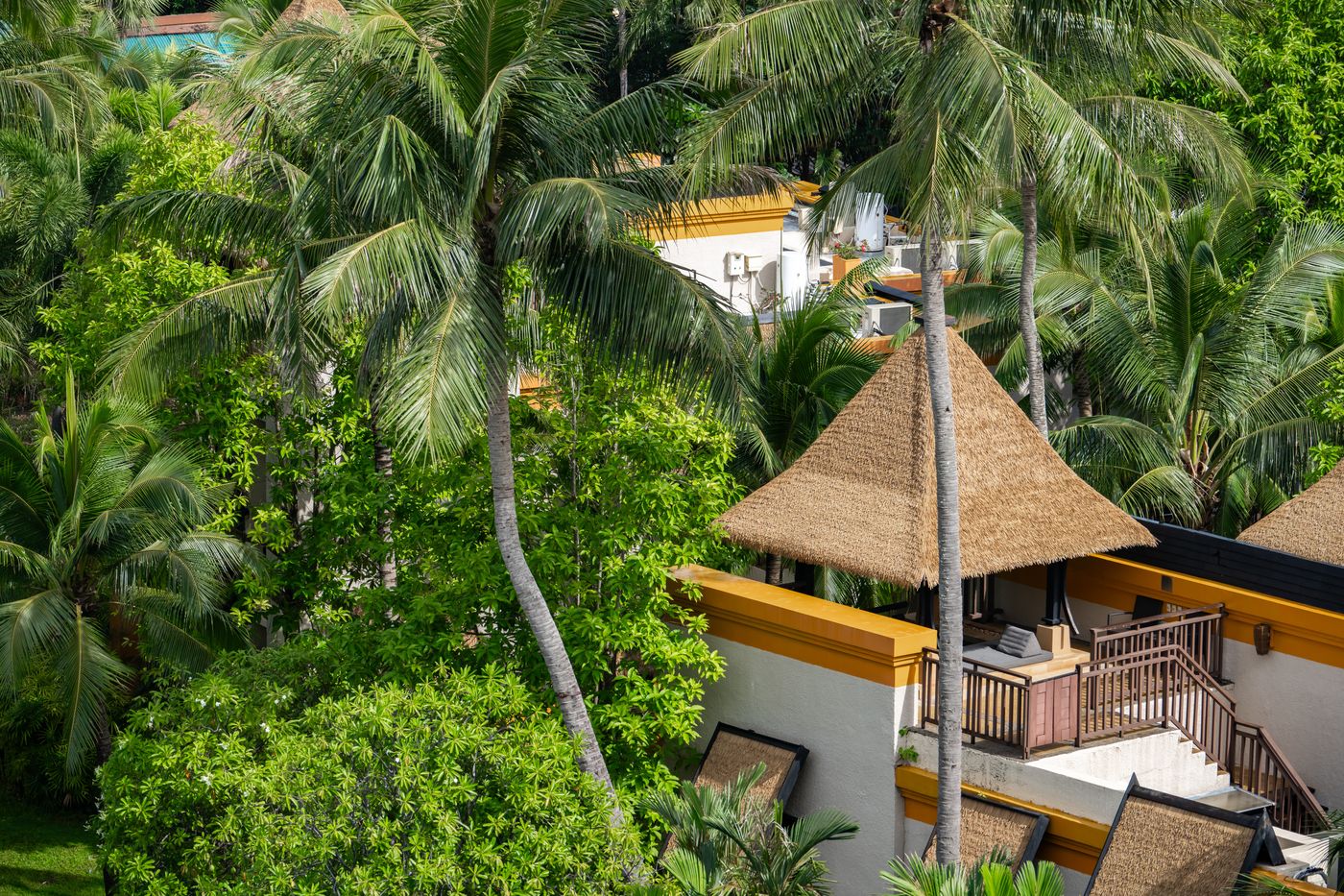 Movenpick-Resort---Spa-Karon-Beach-Phuket-Room-10