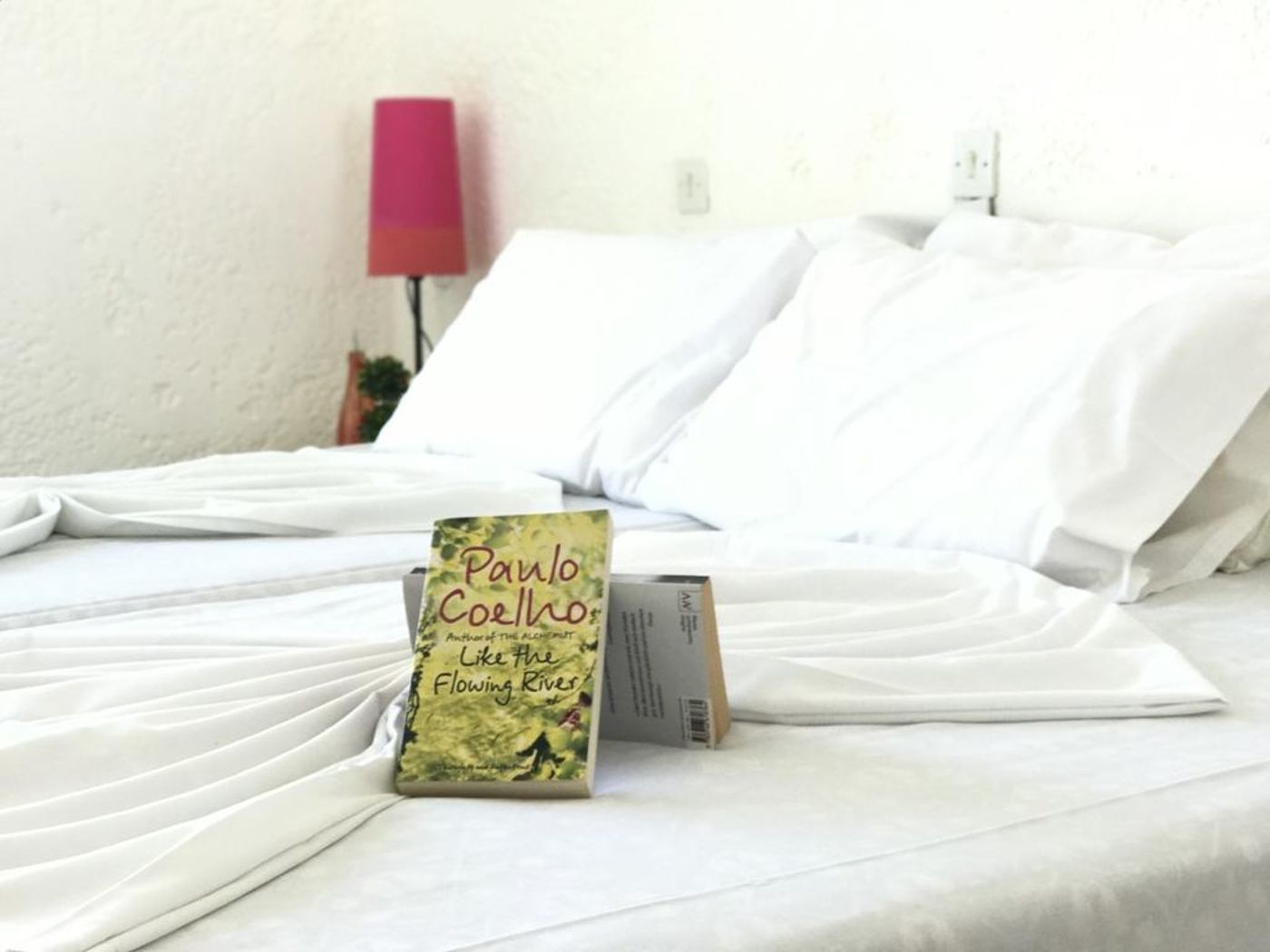 Semiramis-Apartments-Room-19