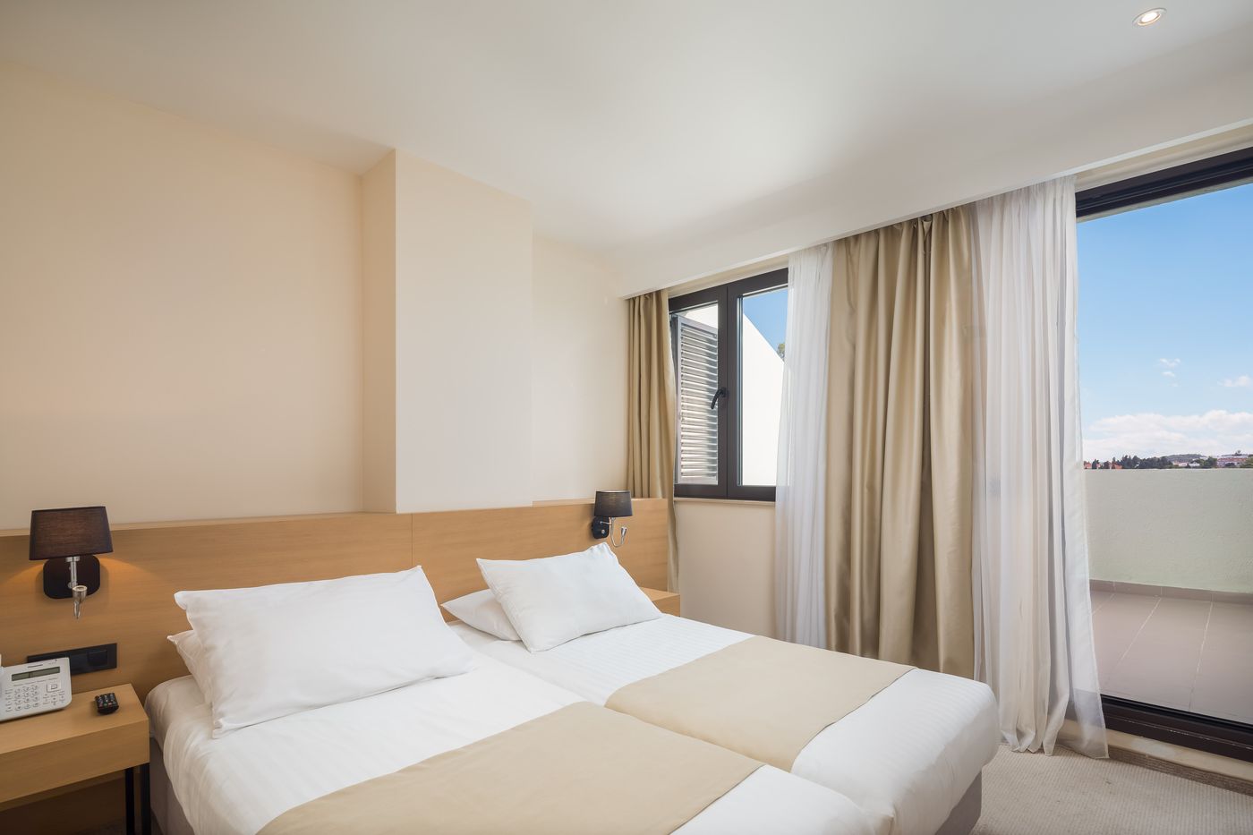 Aminess-Liburna-Hotel-Room-34