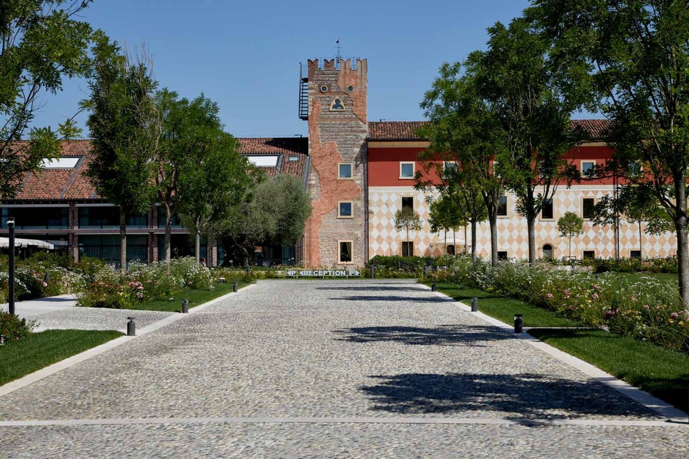 Veronesi La Torre - Italy - DOSSOBUONO DI VILLAFRANCA - General view - 3