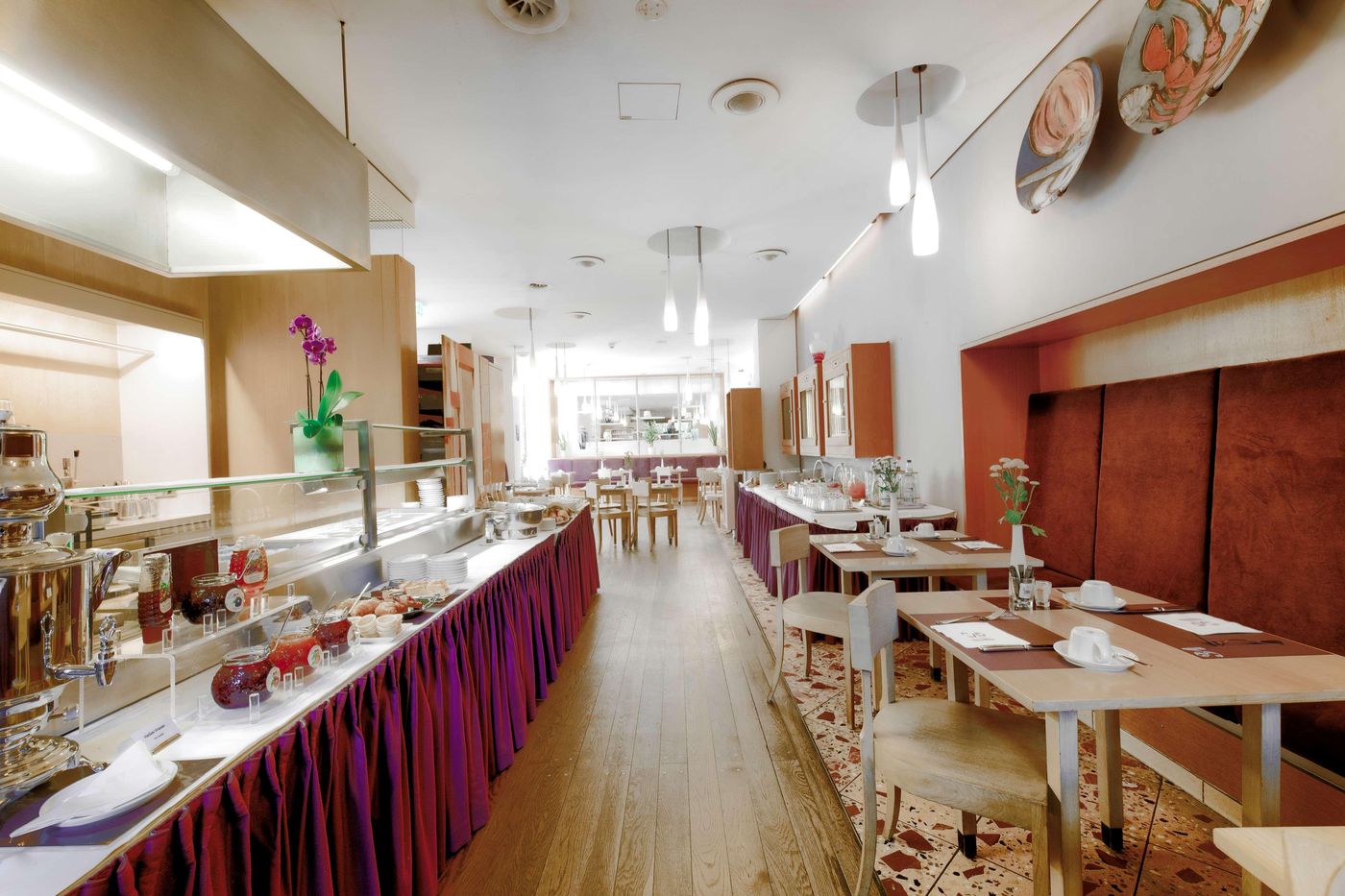 Hotel-Bleibtreu-Berlin-by-Golden-Tulip-Restaurant-33