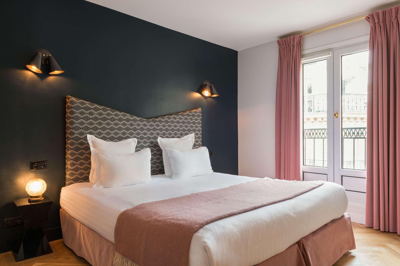 Maison-Malesherbes-by-HappyCulture-Room-5