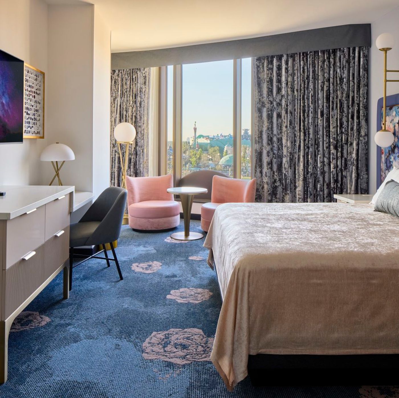 Universal Helios Grand Hotel