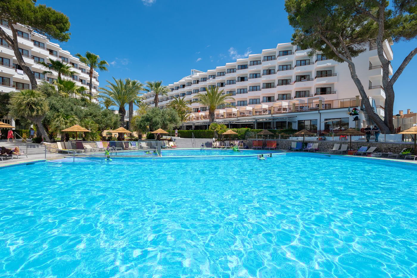 Leonardo-Royal-Hotel-Ibiza-Santa-Eulalia-Pool-1