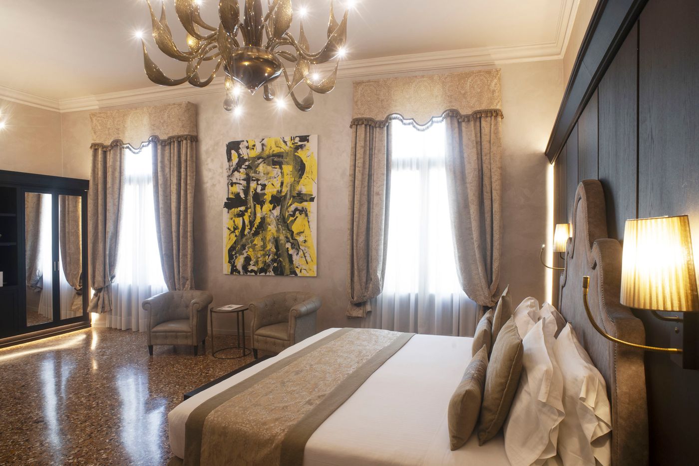 Hotel-Aquarius-Venice-Room-45