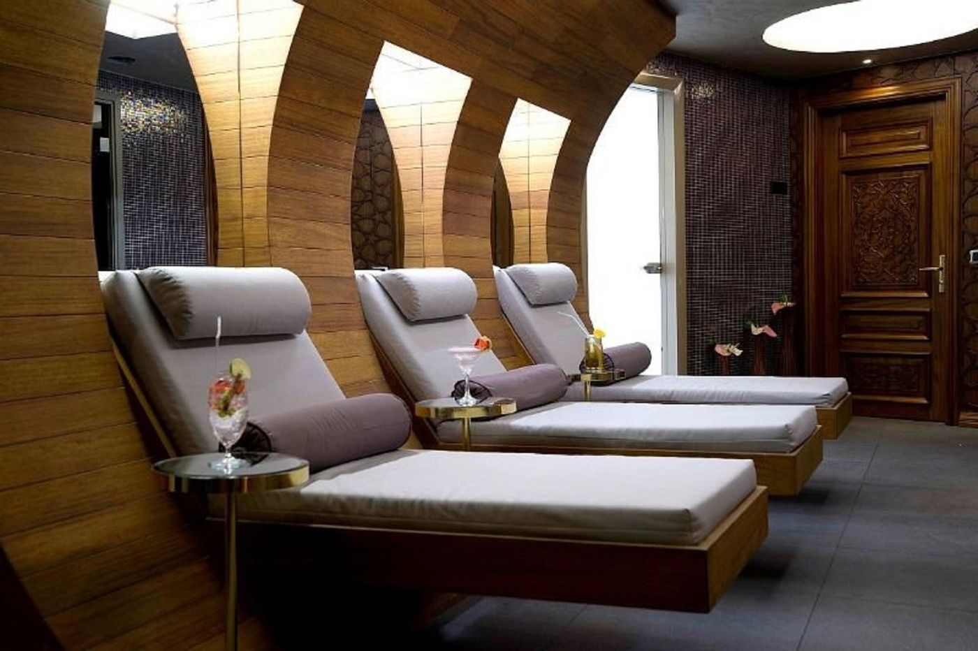 Taba-Luxury-Suites-Sports-and-Entertainment-9