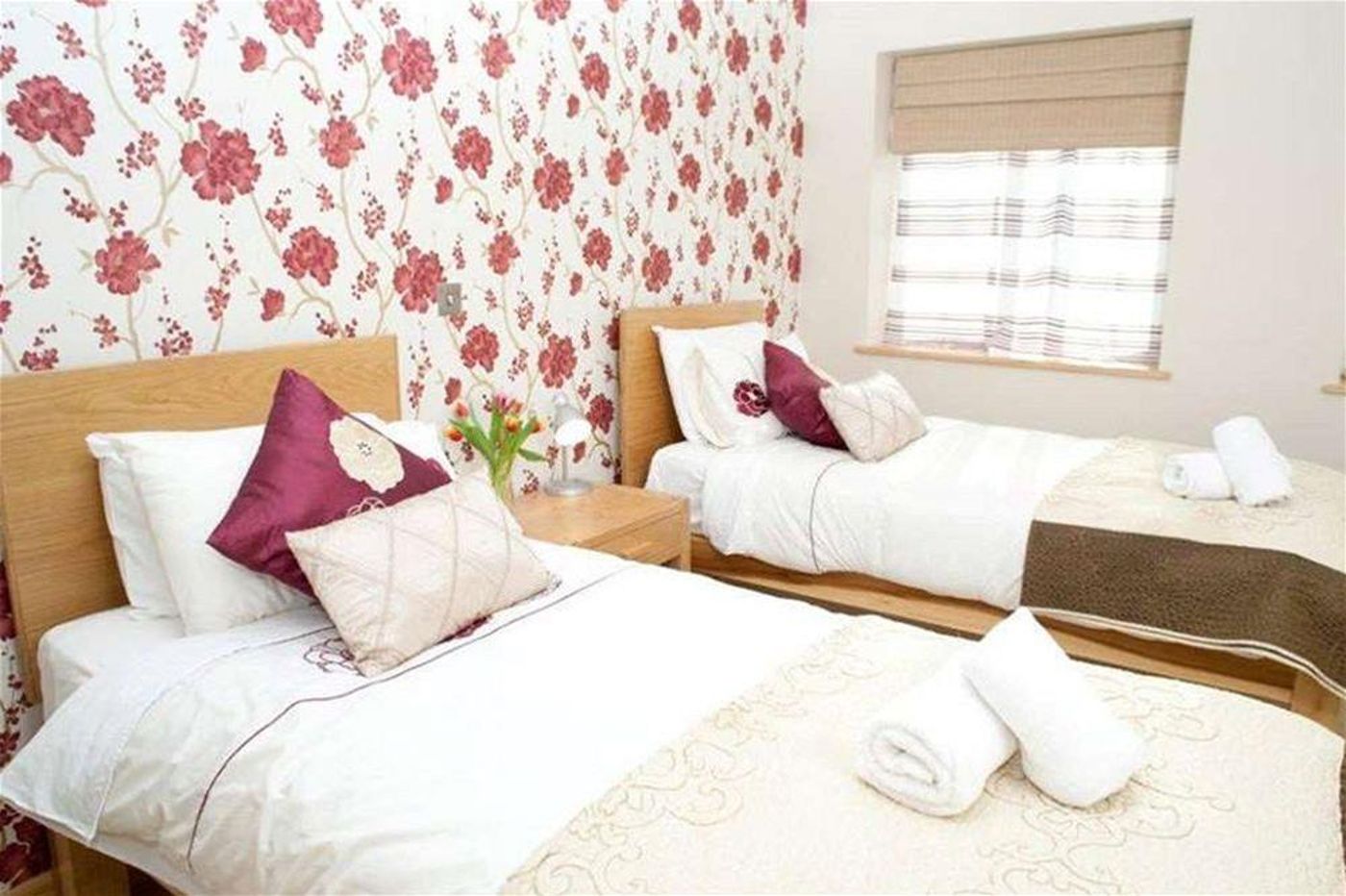 Eyre Square Townhouse-Ireland-Galway-General view-4