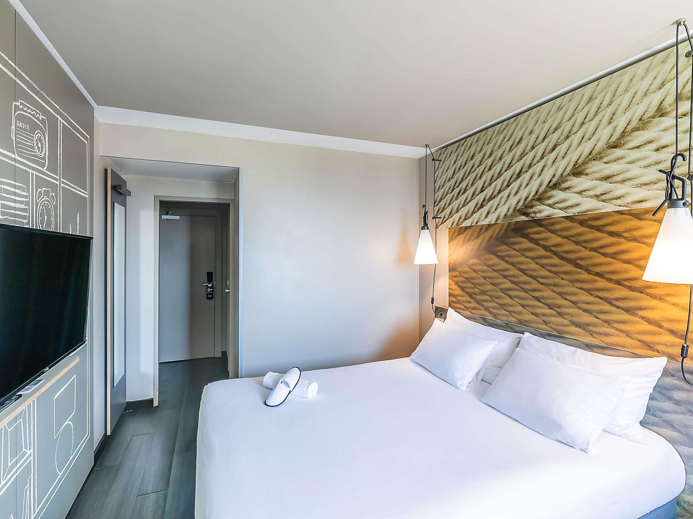 Ibis-Lisboa-Liberdade-Room-29