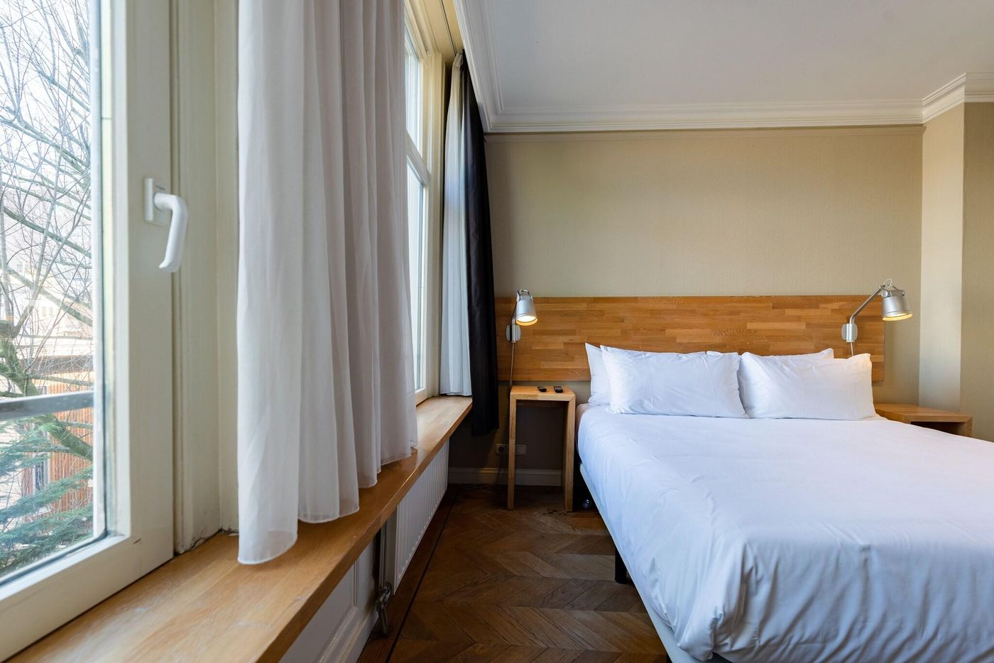 Catalonia-Vondel-Amsterdam-Room-34