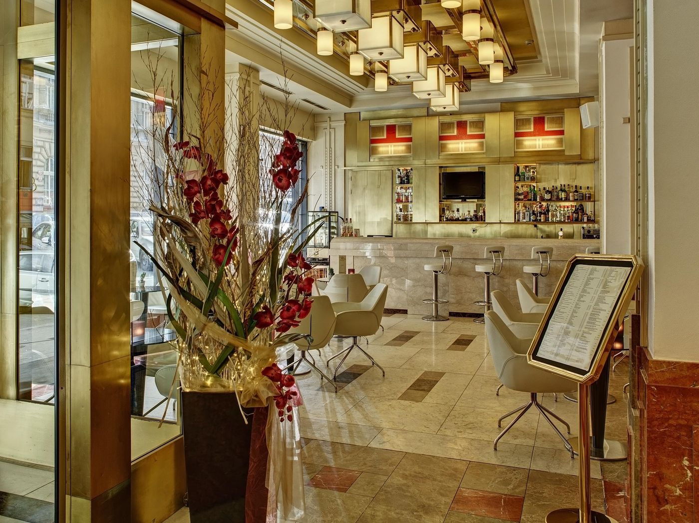 Majestic-Plaza-Hotel-Prague-Lobby-11