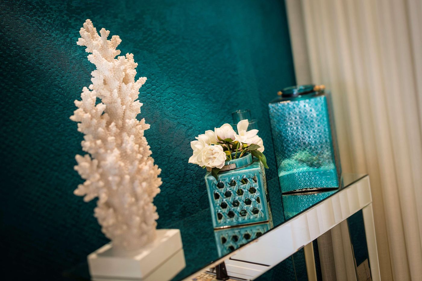 Le-Suffren-Hotel-Lobby-56