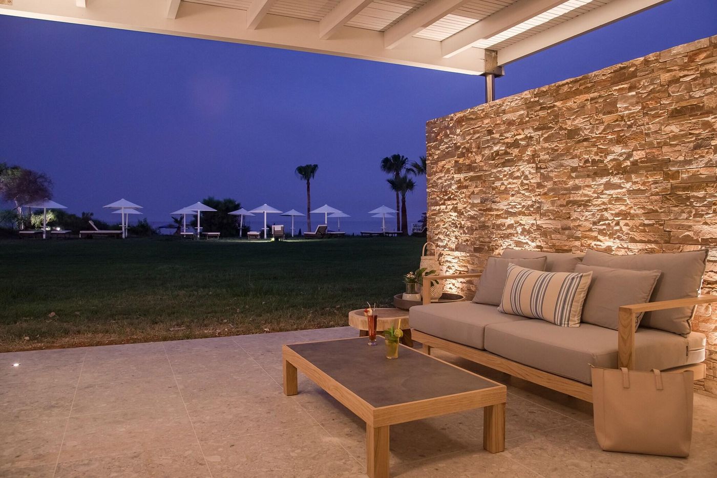 Grecian-Bay-Hotel-Room-9