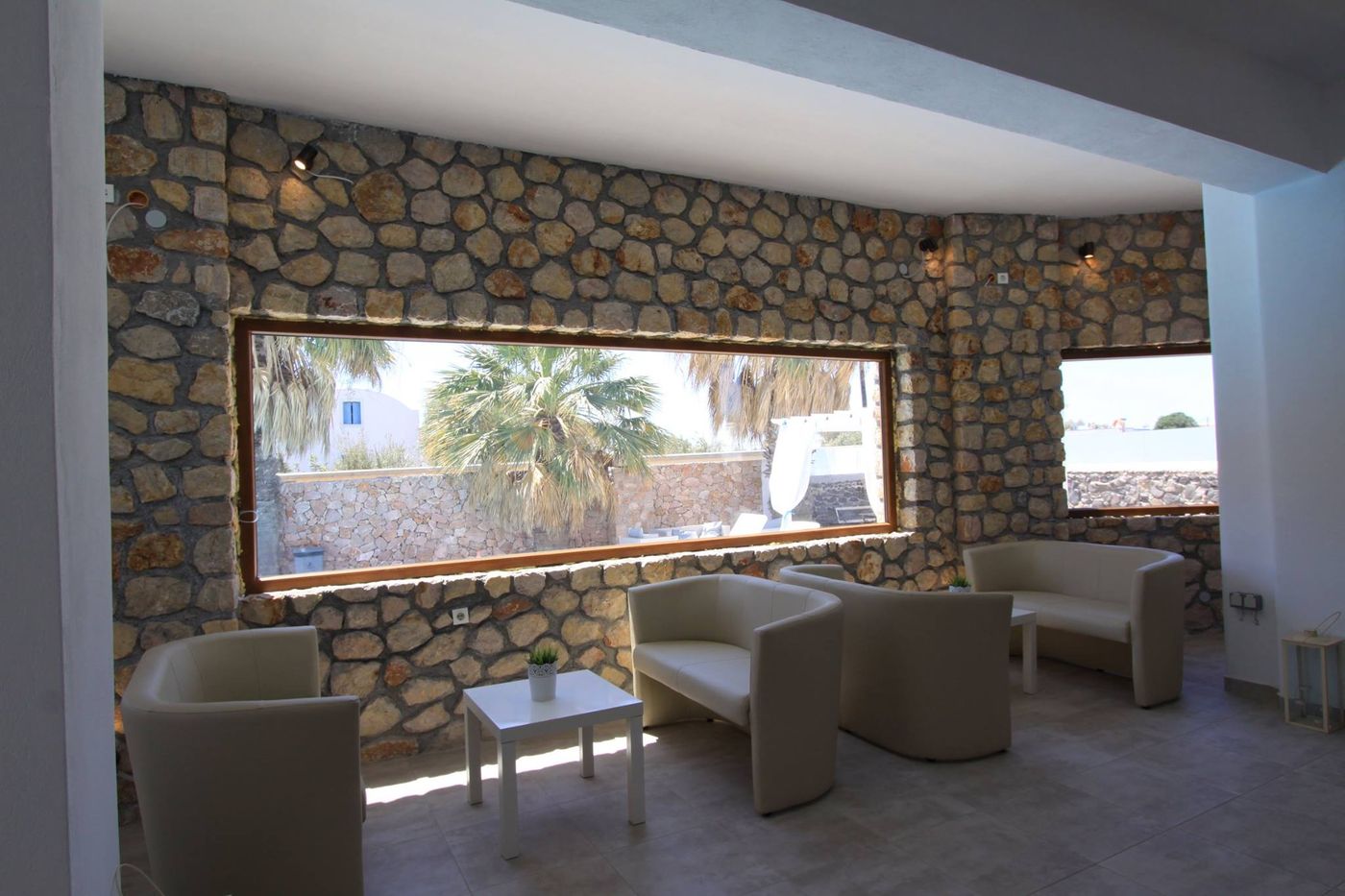 Iliada-Hotel-Lobby-22