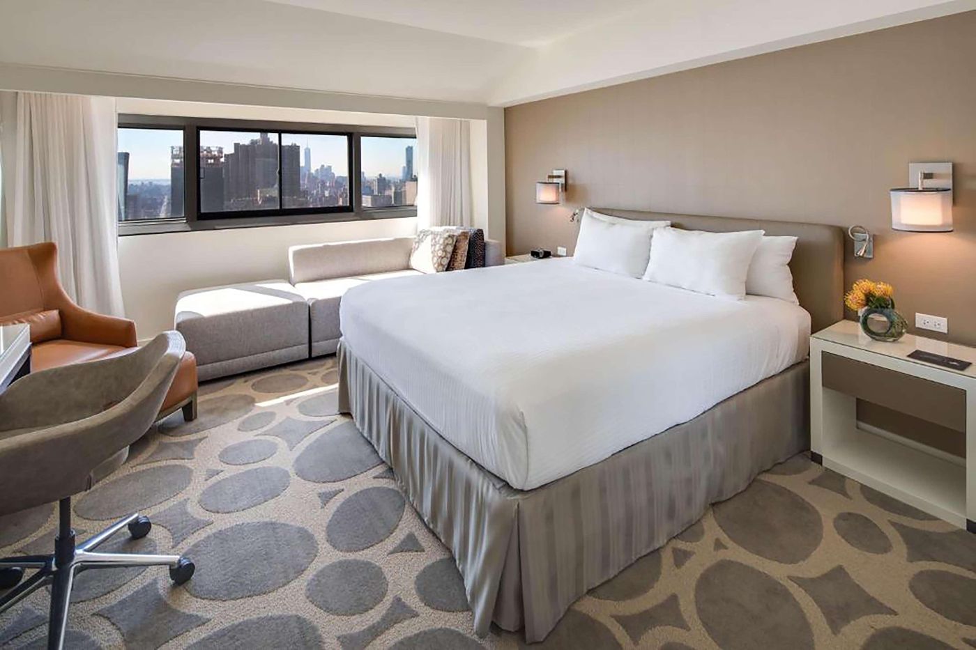 Millennium-Hilton-New-York-One-UN-Plaza-Room-36