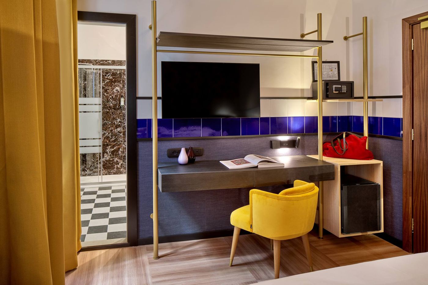 Unahotels-Ala-Venezia--Adults-16--Room-66