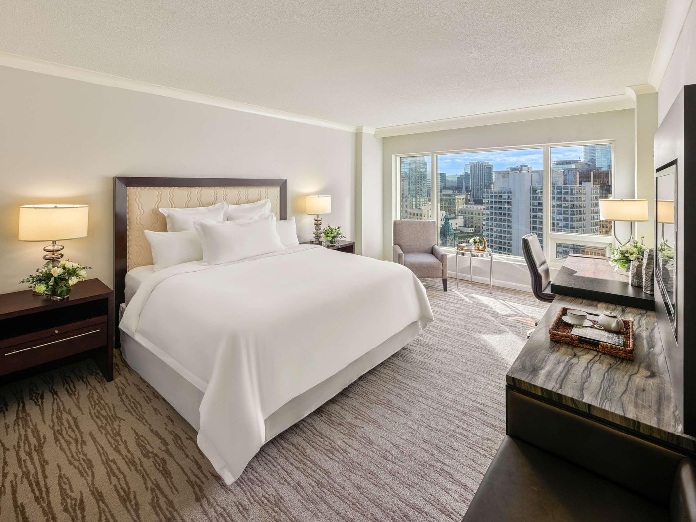 Fairmont-Waterfront-Room-41