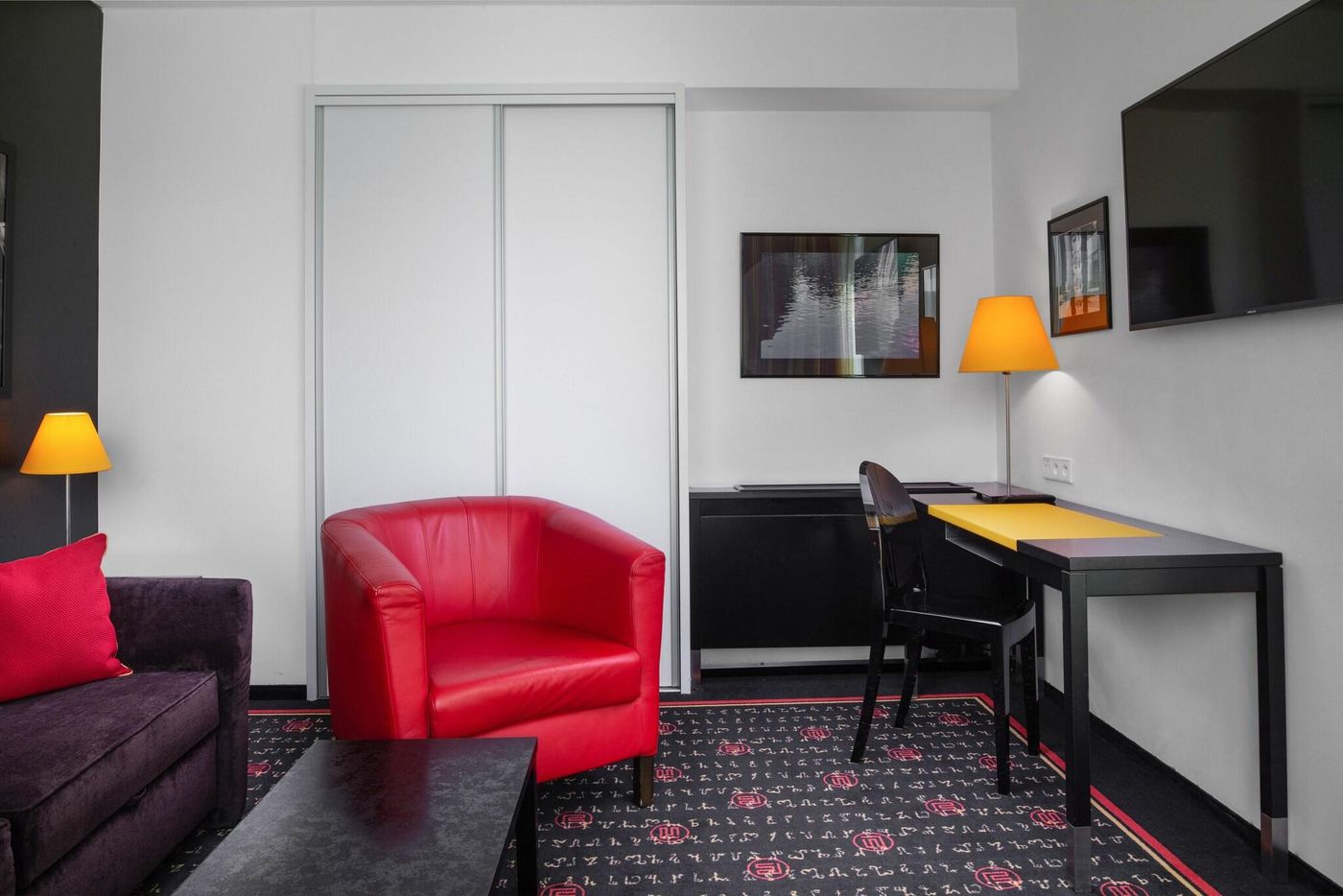 OREA-Hotel-Angelo-Praha-Room-10