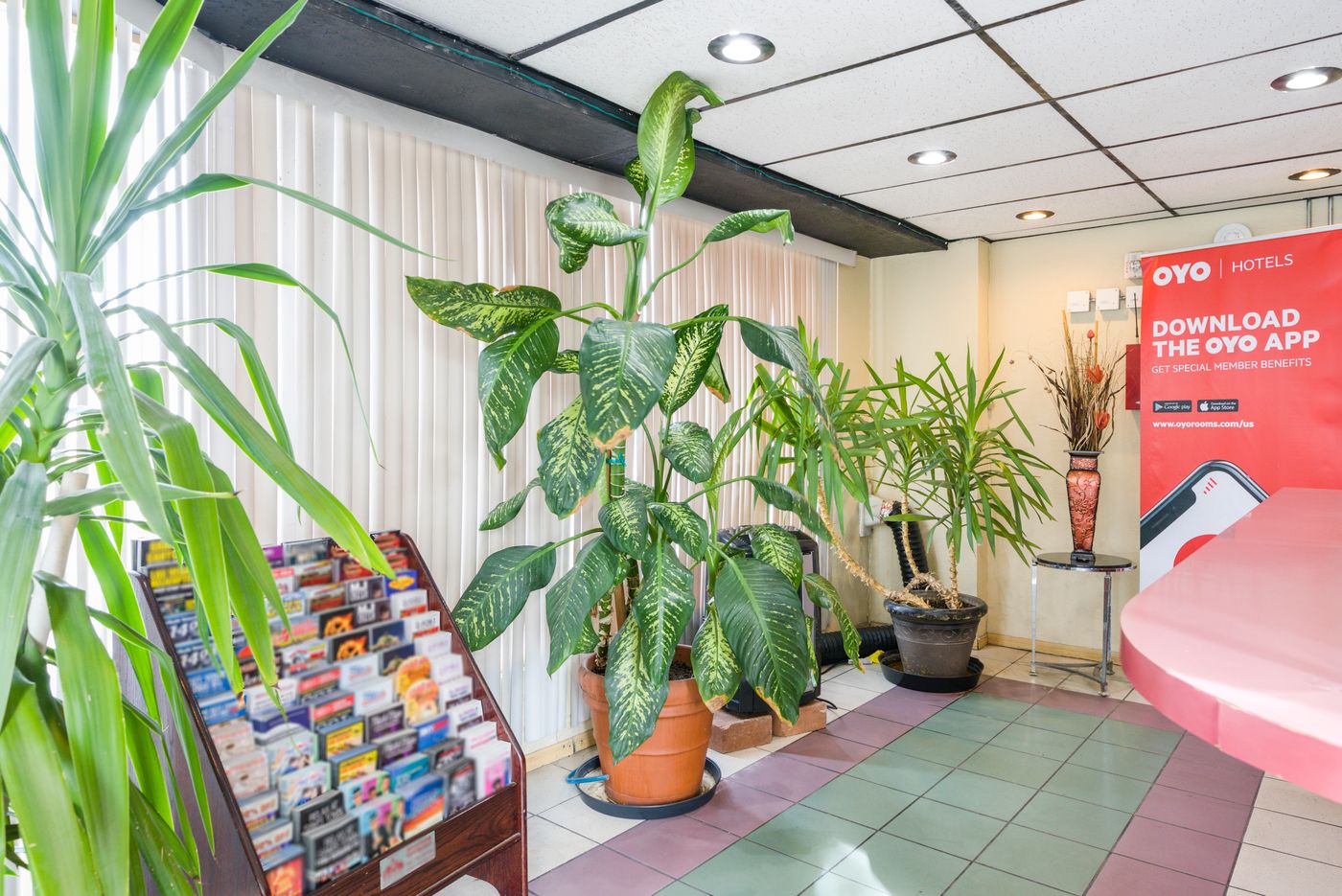 OYO Oasis Motel Las Vegas I-15-United States-Las Vegas NV-Lobby-10