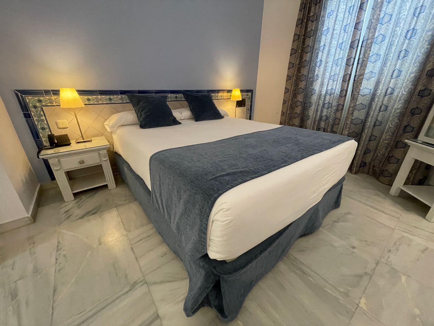 Plaza-Cavana-Room-22