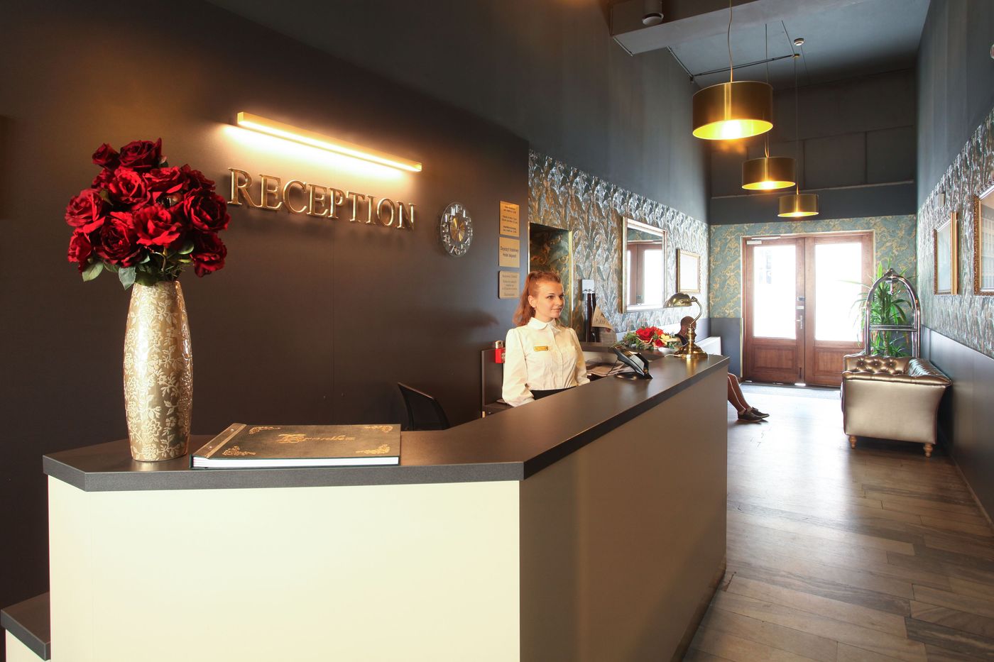 Polonia Wroclaw-Poland-WROCLAW-Lobby-5