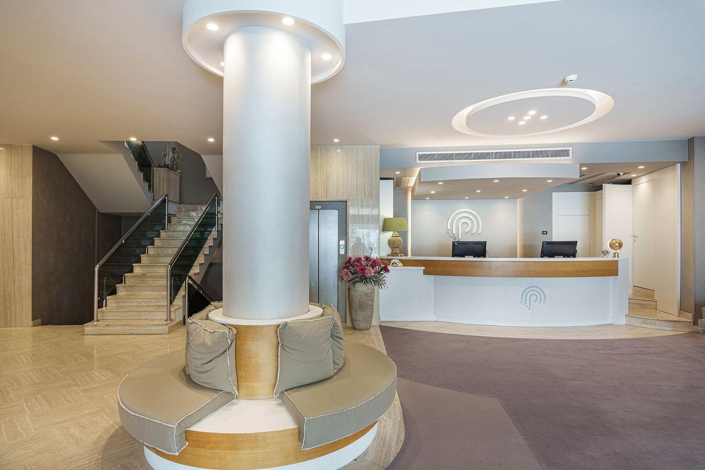 President-Park-Lobby-40