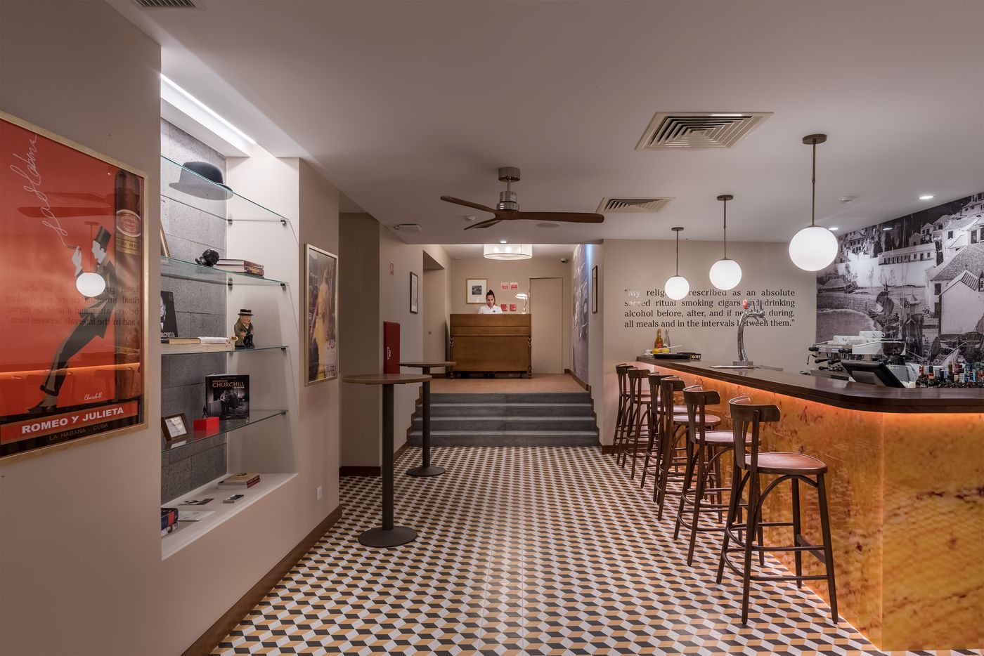 Pestana-Churchill-Bay-Bar-30