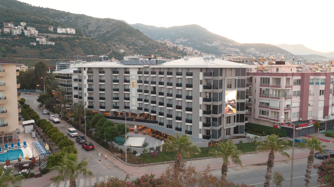 Kleopatra Dreams Beach