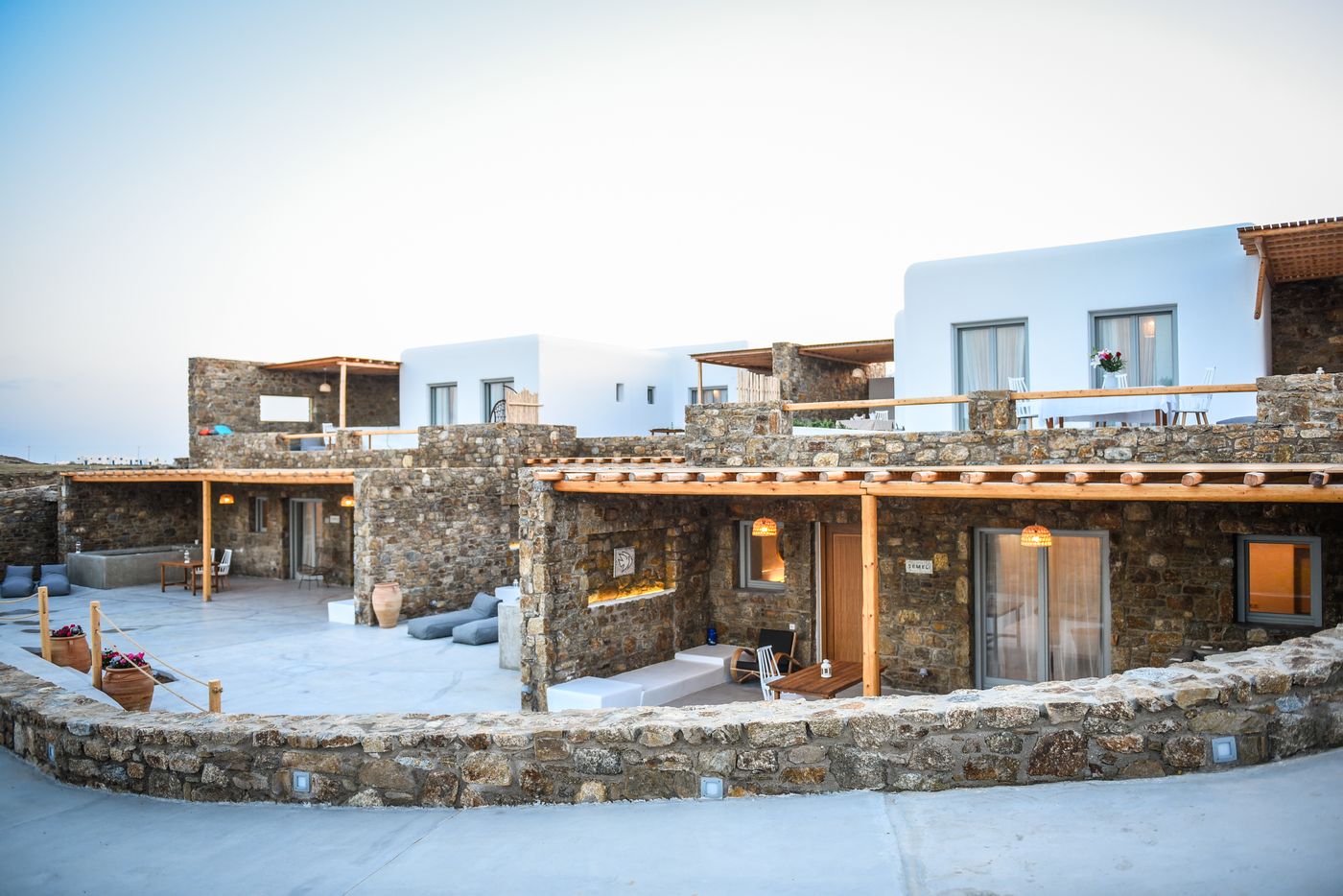 Myconian-Crown-Suites-General-view-18