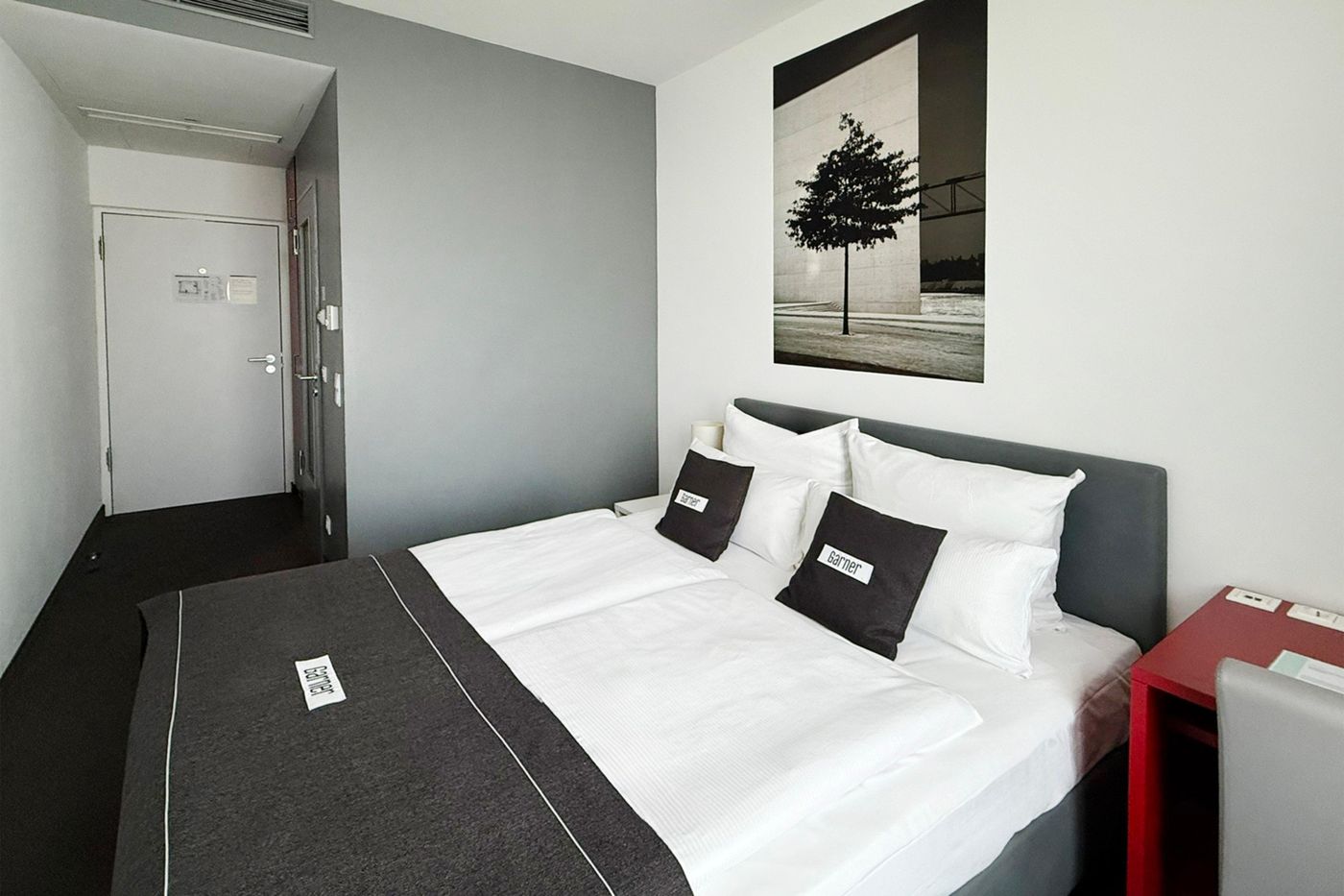 Select-Hotel-Berlin-Gendarmenmarkt-Room-34