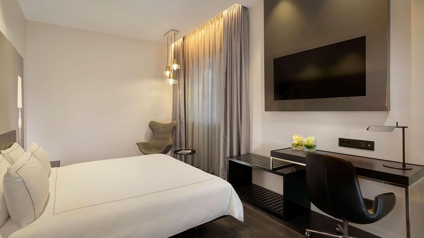 Park Plaza Victoria Amsterdam-Netherlands-AMSTERDAM-Room-10