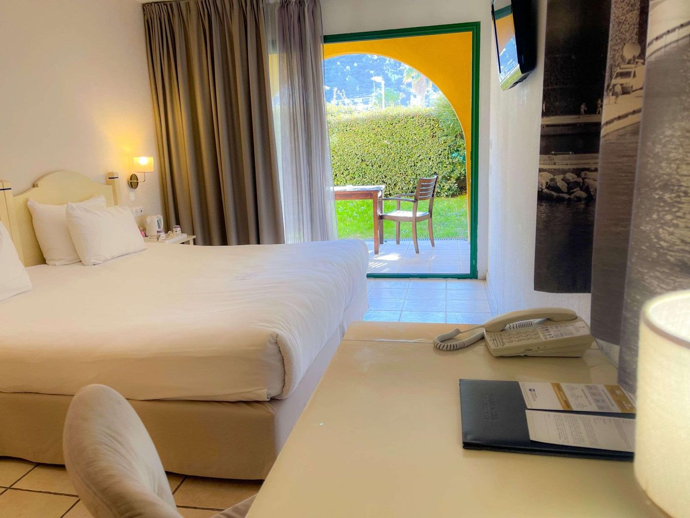 Best Western Gemenos en Provence-France-Gemenos-Room-10