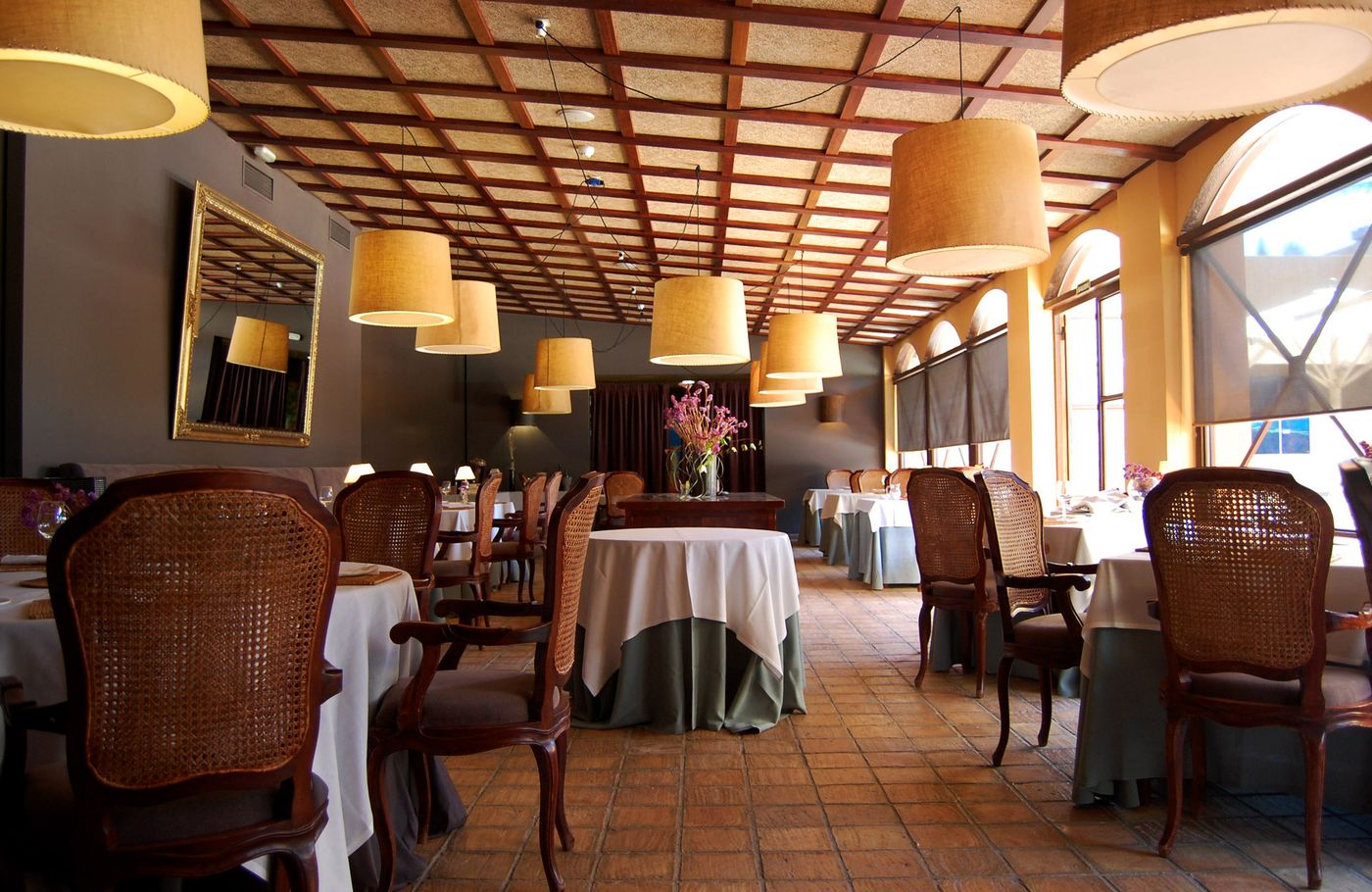 Mas-Salvi-Restaurant-35