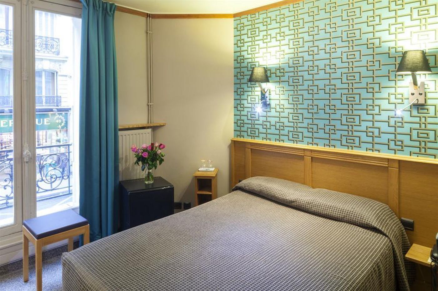 Hotel-La-Folie-des-Pres---Saint-Germain-des-Pres-Room-6