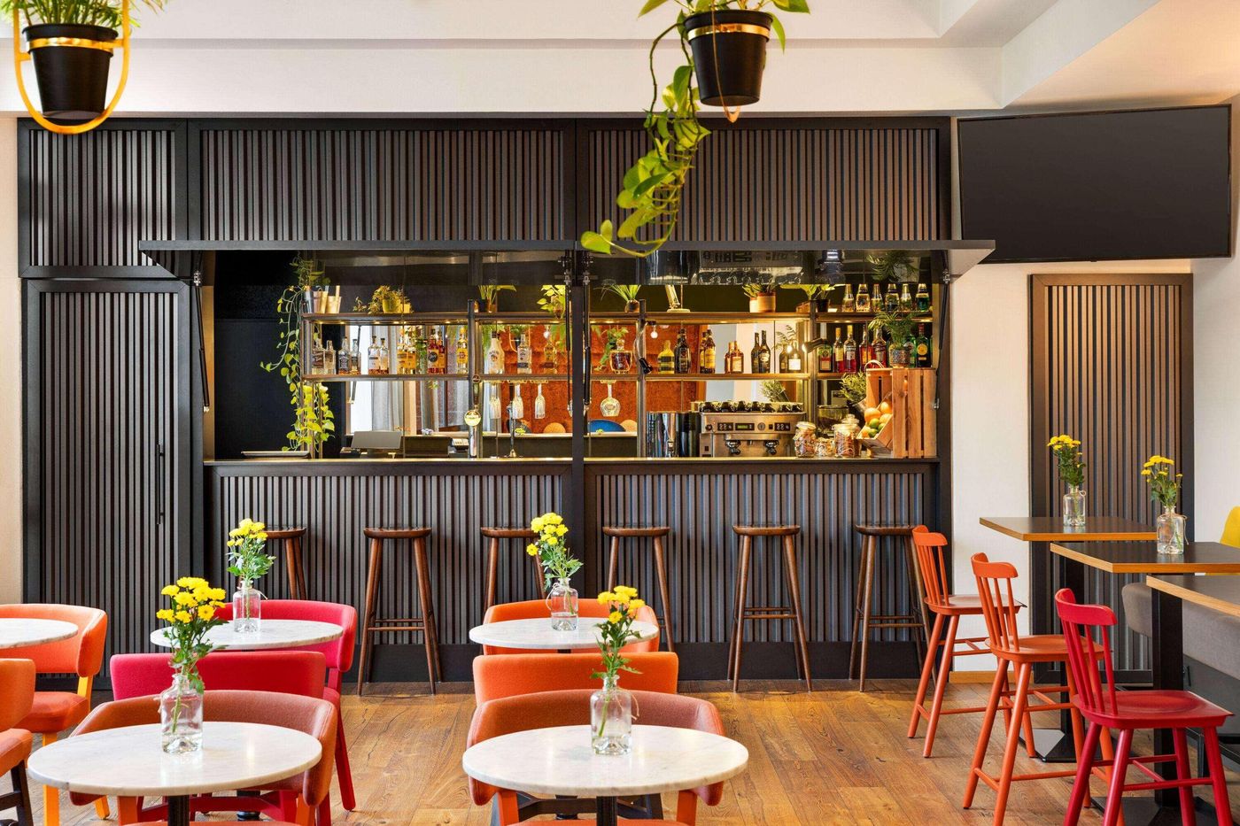 Vienna-House-Easy-by-Wyndham-Cracow-Bar-12