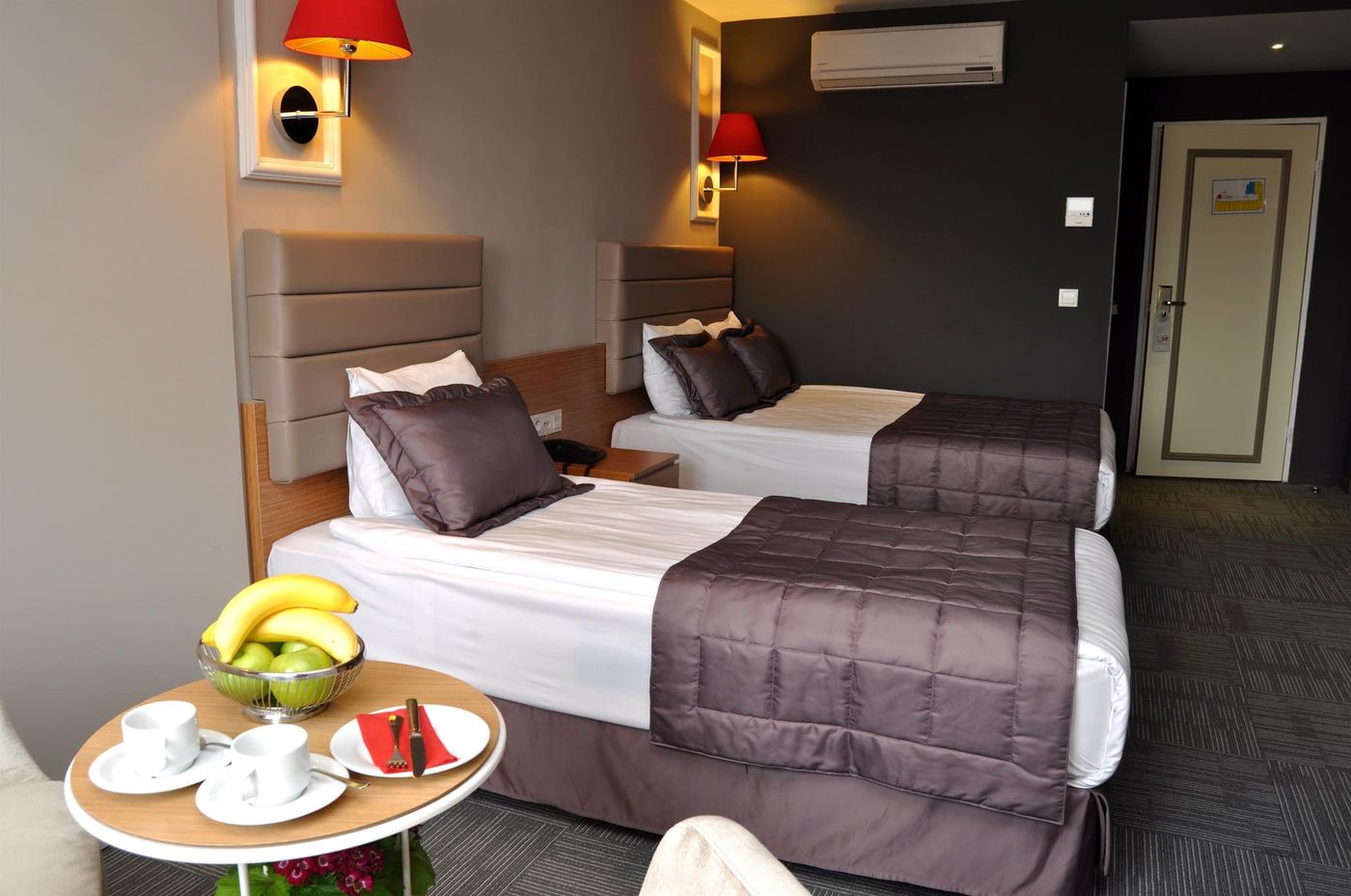 All-Seasons-Hotel-Room-14