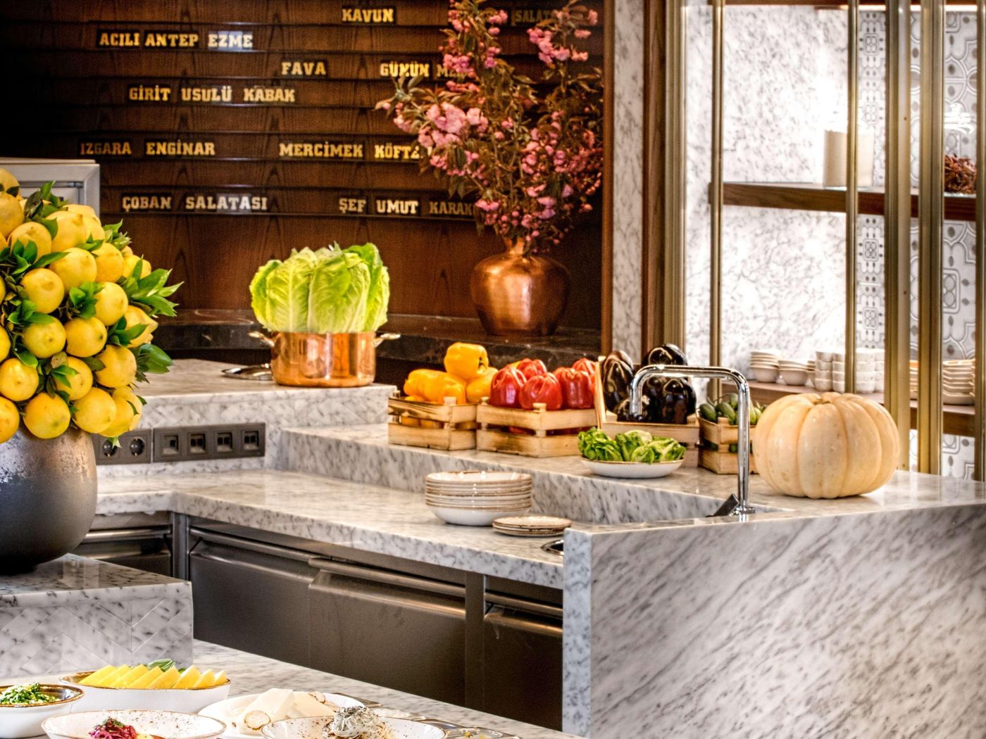 Fairmont-Quasar-Istanbul-Restaurant-54