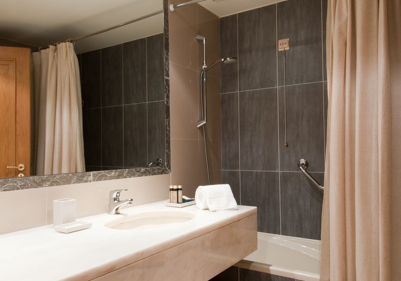 Quintinha-Sao-Joao-Room-36